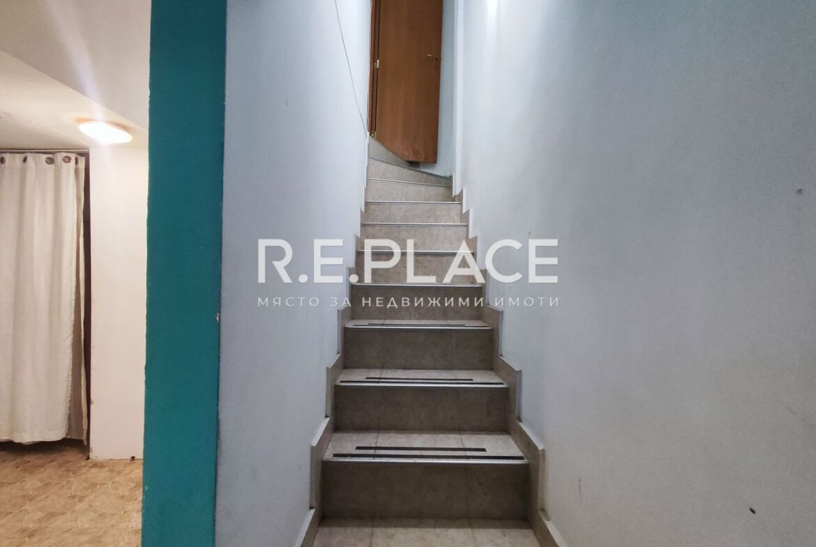 Офис под наем в гр. Варна, Колхозен Пазар