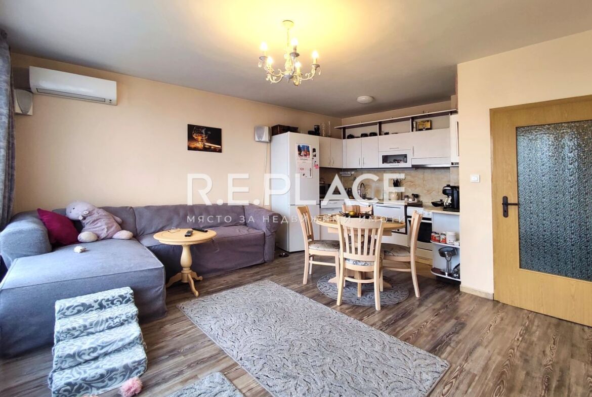 Продажба на тристаен апартамент с морска панорама – Център, гр. Варна (Операта)