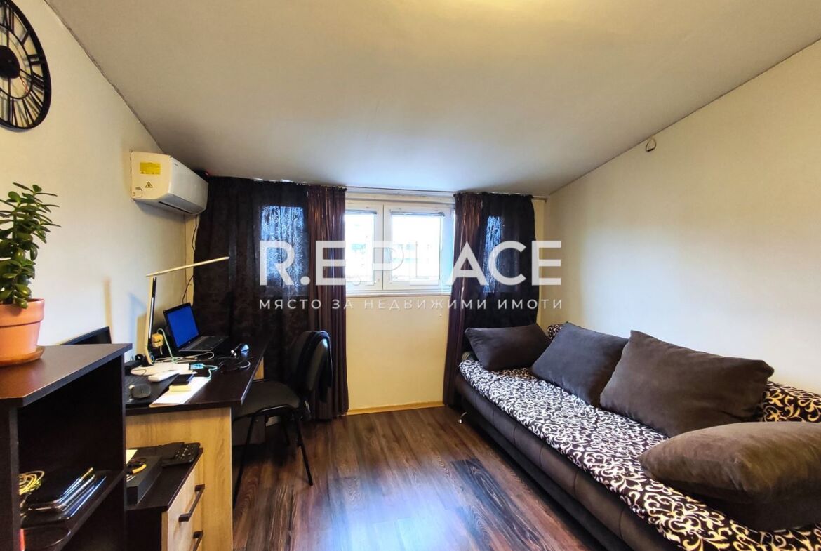 Продажба на тристаен апартамент с морска панорама – Център, гр. Варна (Операта)