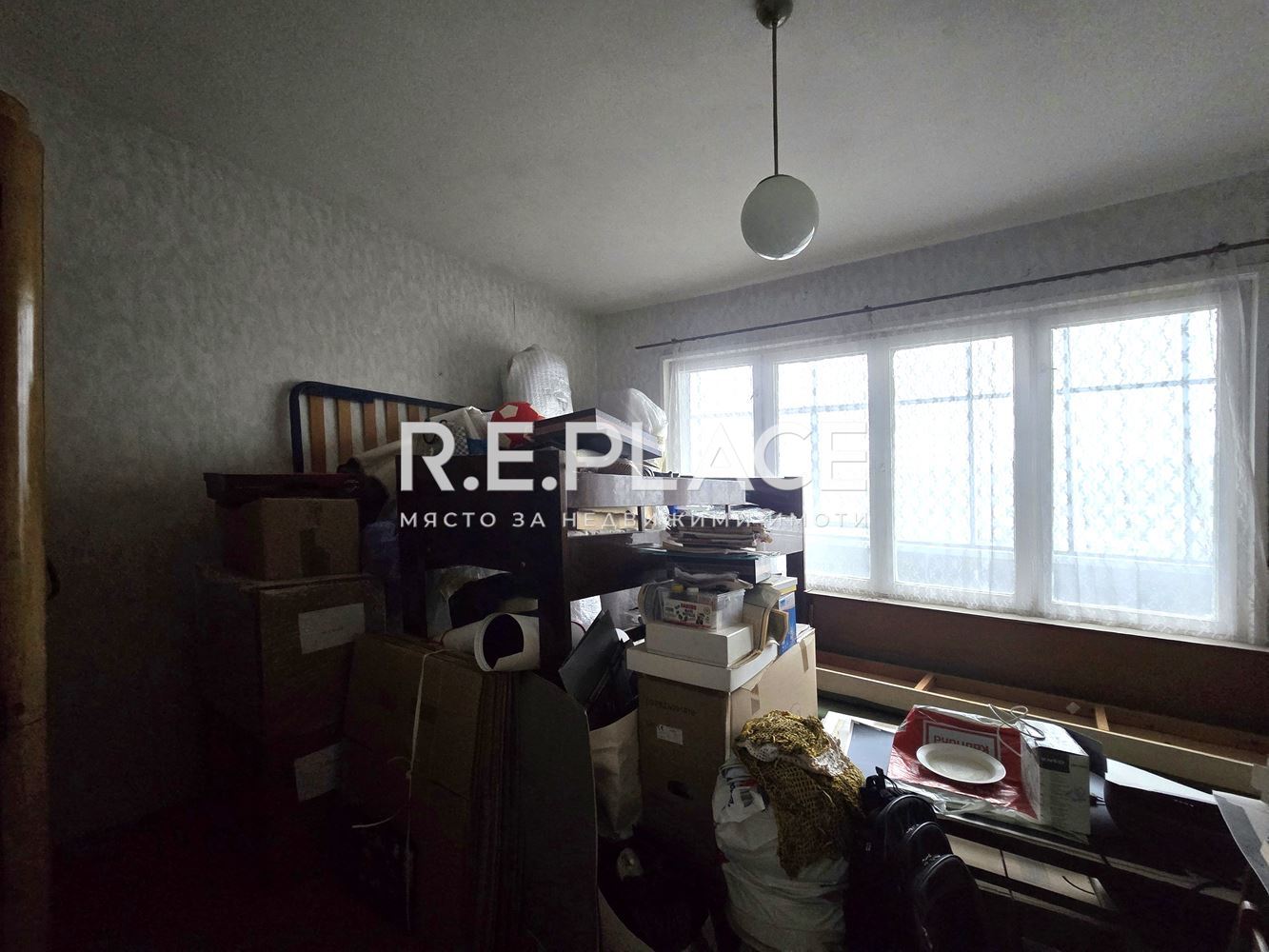 Продава четиристаен тухлен апартамент кв. Чайка, гр. Варна