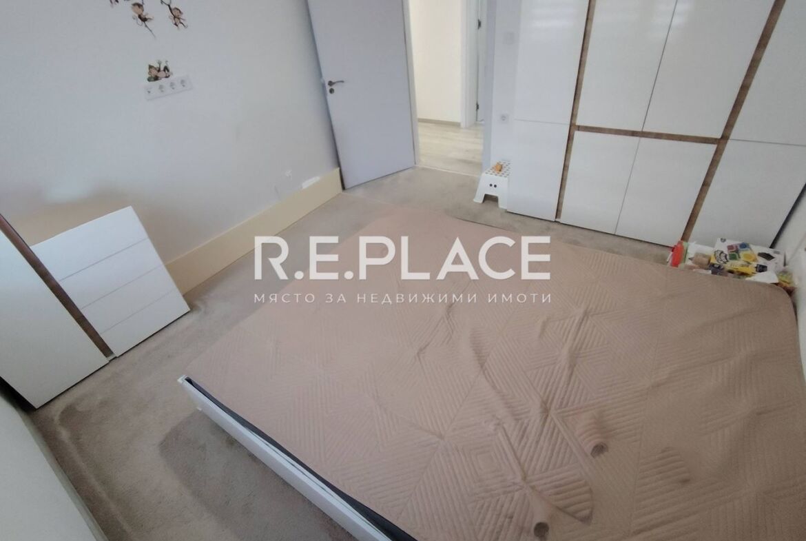 Просторен четиристаен апартамент с три спални – гр. Варна, кв. Левски