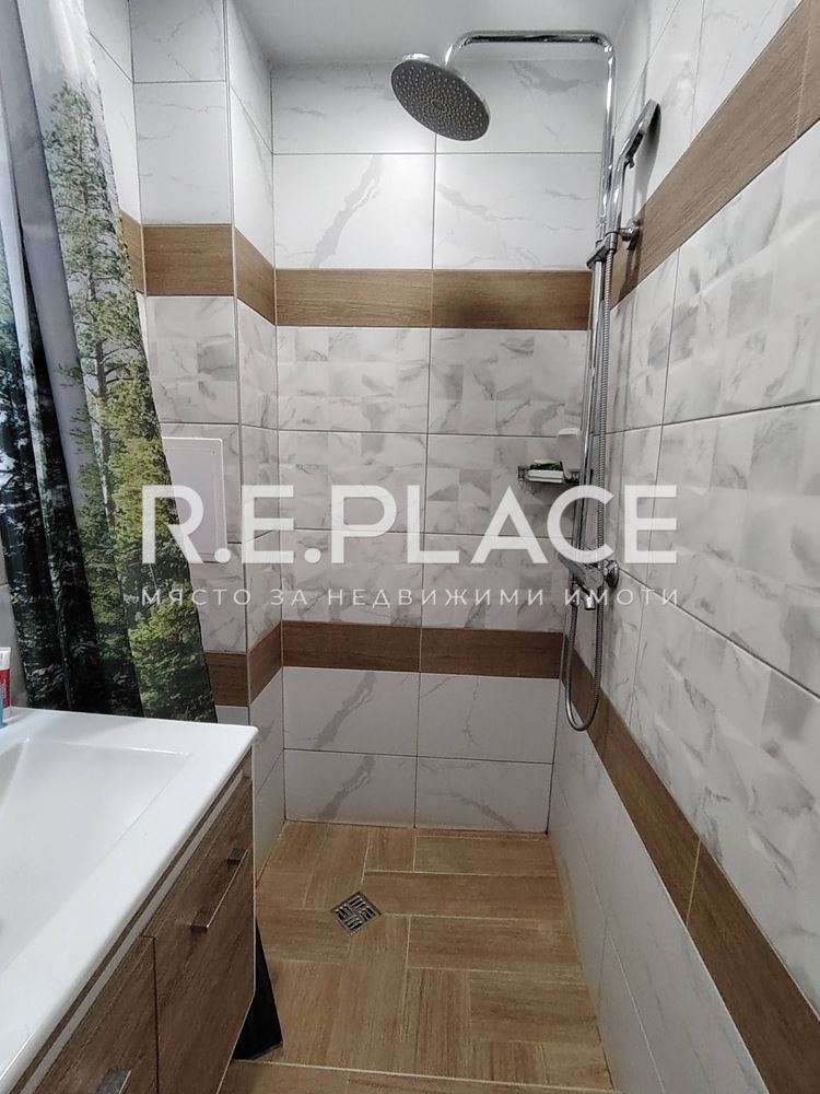 Просторен четиристаен апартамент с три спални – гр. Варна, кв. Левски