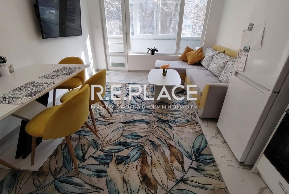 Просторен четиристаен апартамент с три спални – гр. Варна, кв. Левски