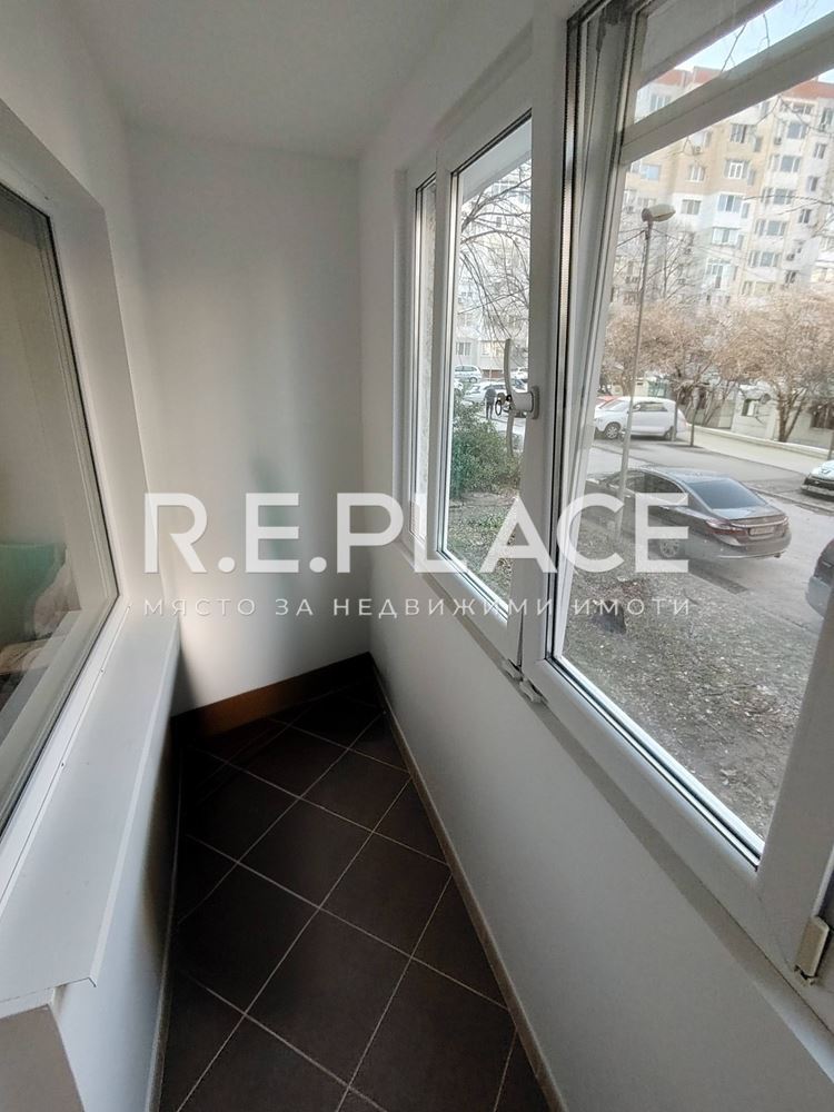 Просторен четиристаен апартамент с три спални – гр. Варна, кв. Левски