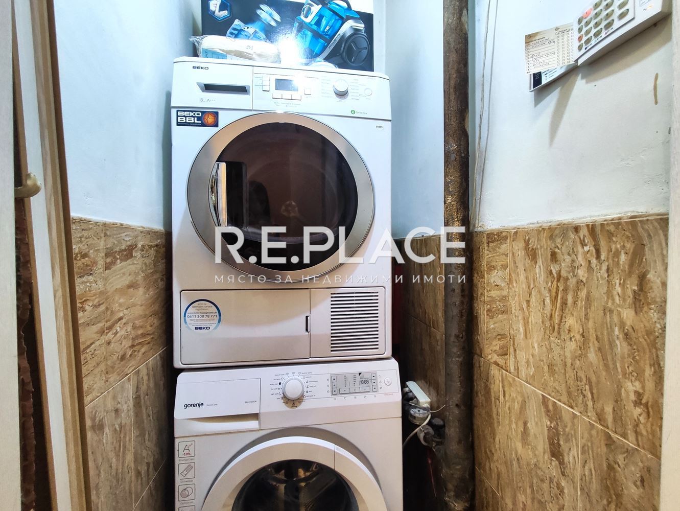 Просторен тристаен апартамент в Цветен квартал, гр. Варна