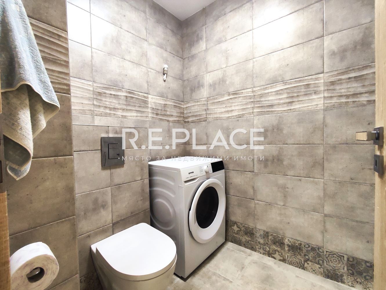 Продава тристаен апартамент кв Погреби, гр. Варна