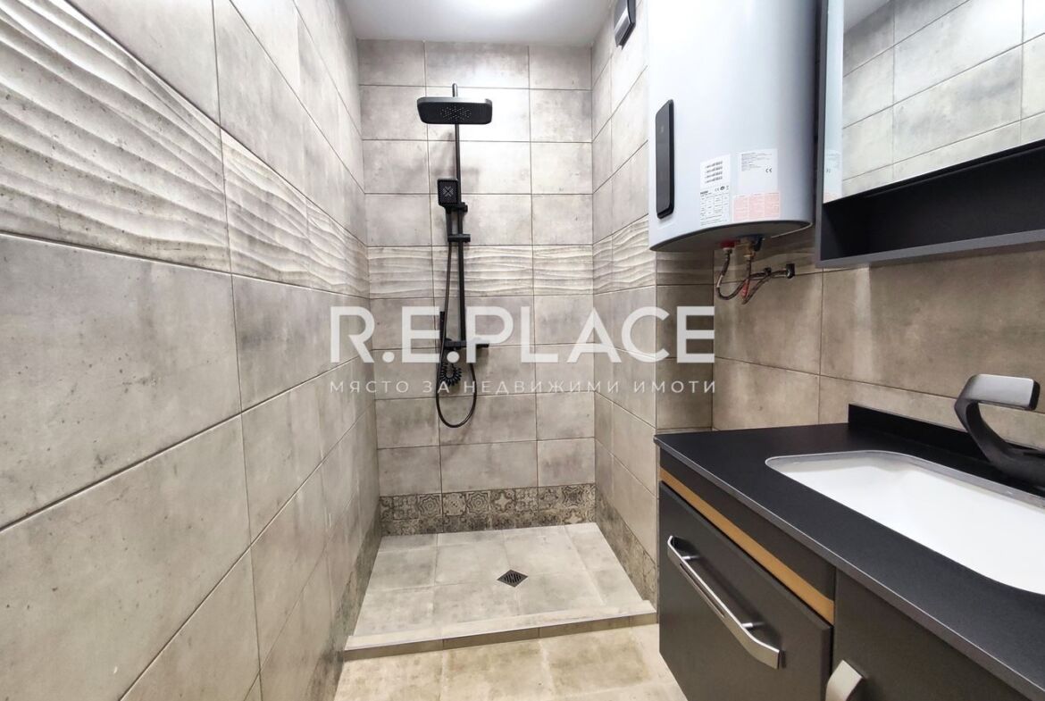 Продава тристаен апартамент кв Погреби, гр. Варна