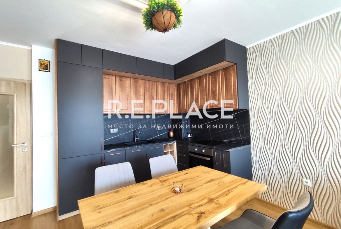 Продава тристаен апартамент кв Погреби, гр. Варна