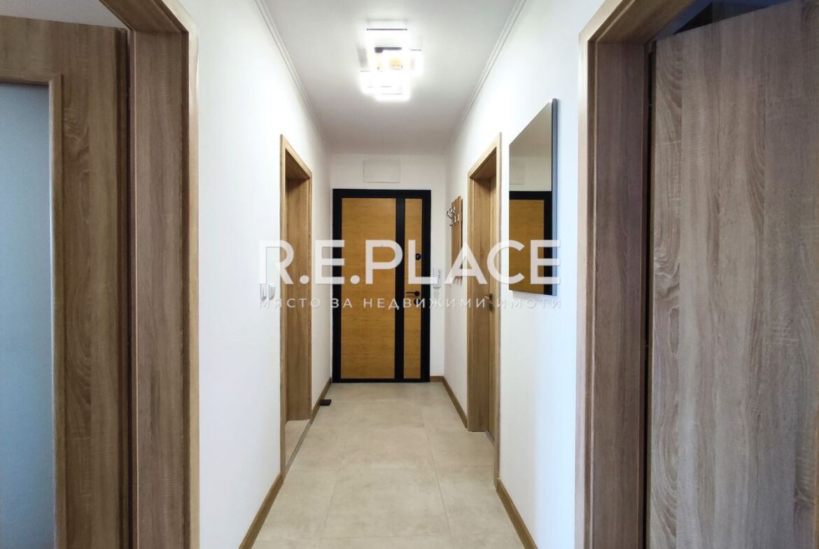 Продава тристаен апартамент кв Погреби, гр. Варна