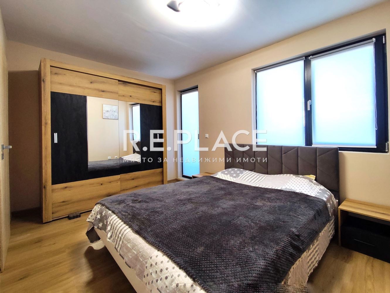 Продава тристаен апартамент кв Погреби, гр. Варна