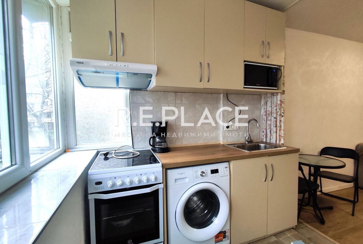 Продава едностаен апартамент гр. Варна, кв. Левски