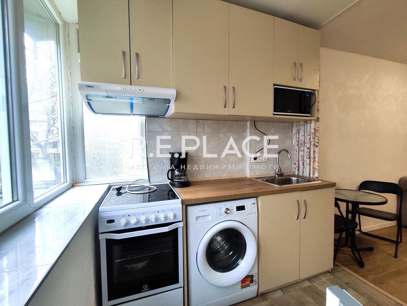 Продава едностаен апартамент гр. Варна, кв. Левски