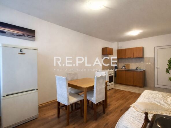 Продава двустаен апартамент гр. Варна, кв. Погреби