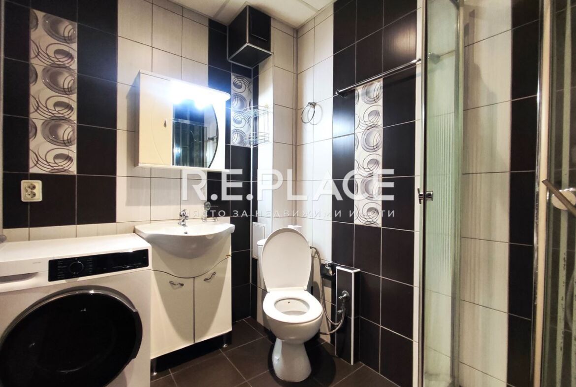 Предлага тристаен апартамент в гр. Варна, ХЕИ