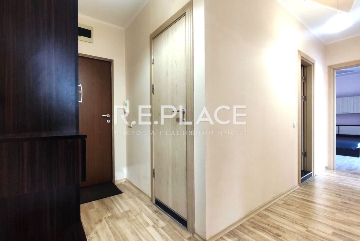 Предлага тристаен апартамент в гр. Варна, ХЕИ