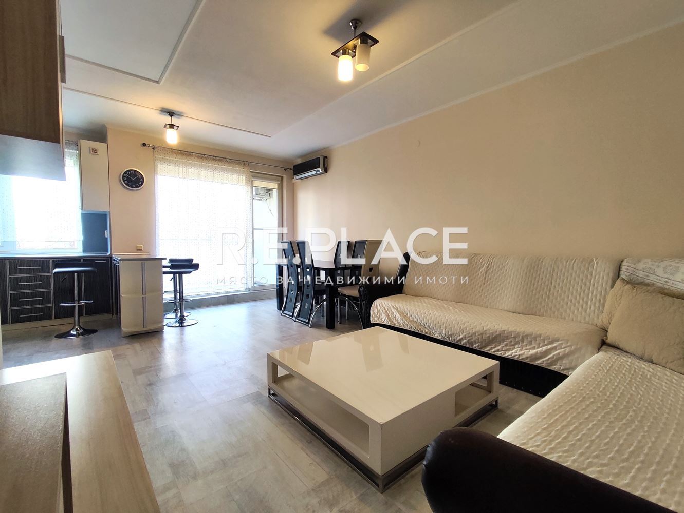 Предлага тристаен апартамент в гр. Варна, ХЕИ