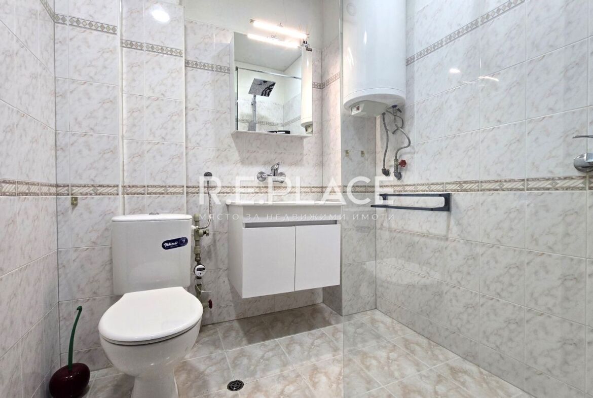 Тристаен апартамент под наем до Морската градина – район Спортна зала, гр. Варна