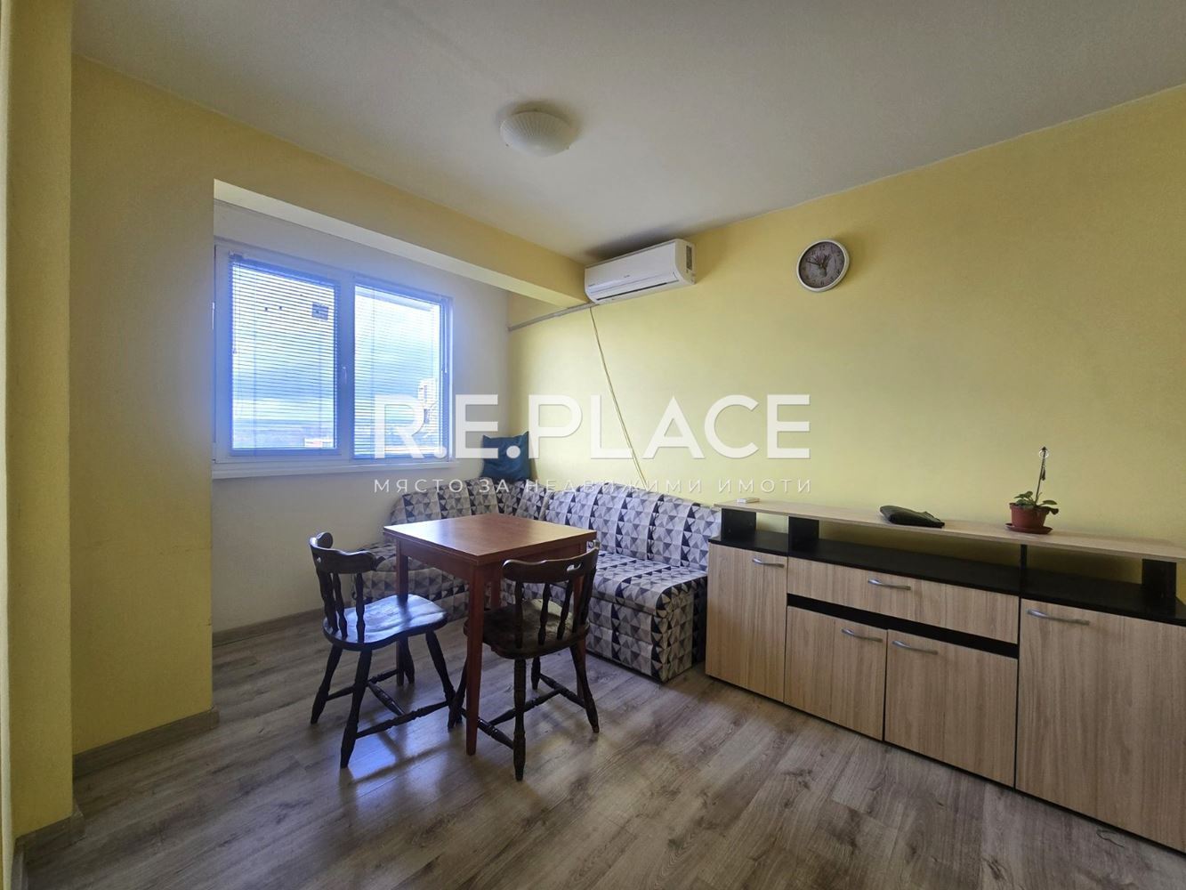 Дава под наем двустаен апартамент, гр Варна, ж-к Младост