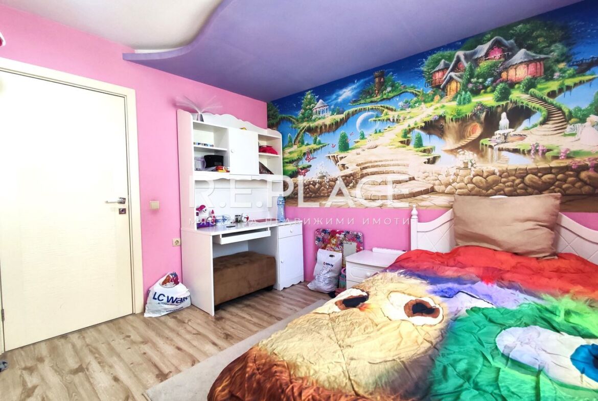 Продава Тристаен апартамен кв. Погреби, гр. Варна.