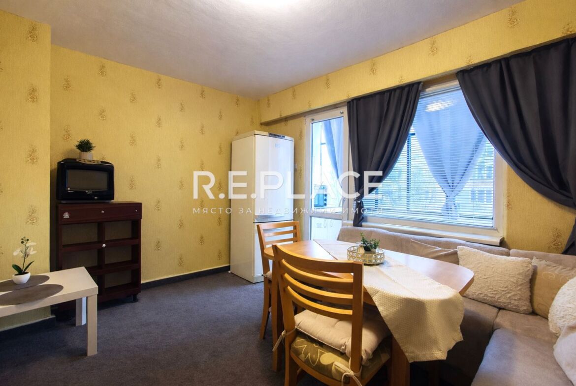 Продава разширена гарсониера в жк. Владислав Варненчик, гр. Варна