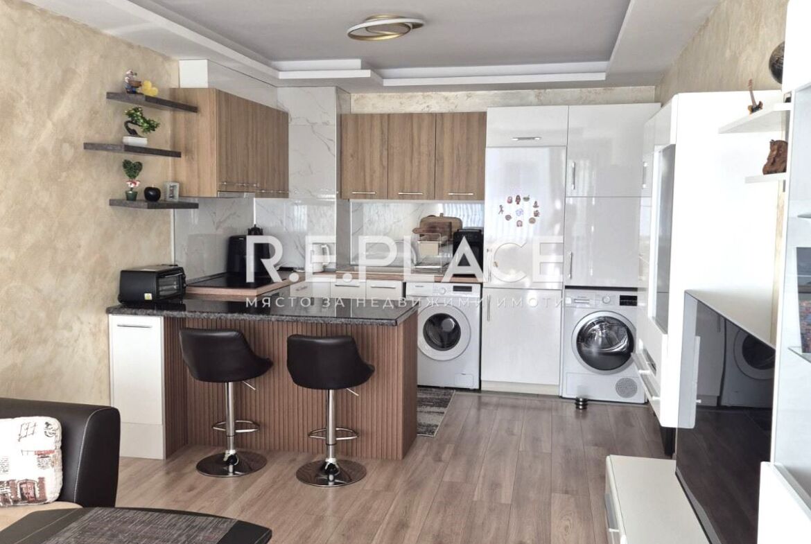 Продава двустаен апартамент в гр. Варна, кв. Зимно Кино Тракия