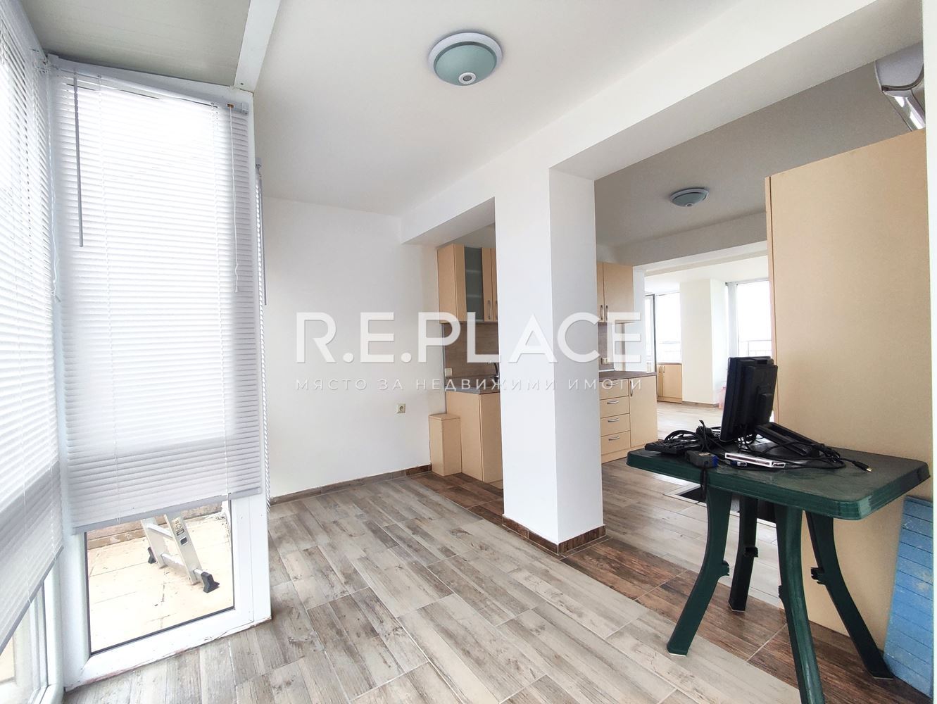 Продава мезонет в гр. Варна, кв. Погреби