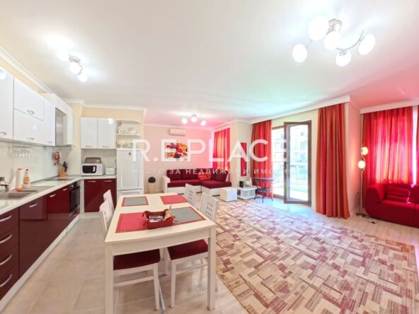 Тристаен апартамент 119 кв.м за продажба в затворен комплекс, Св. Св. Константин и Елена, Варна