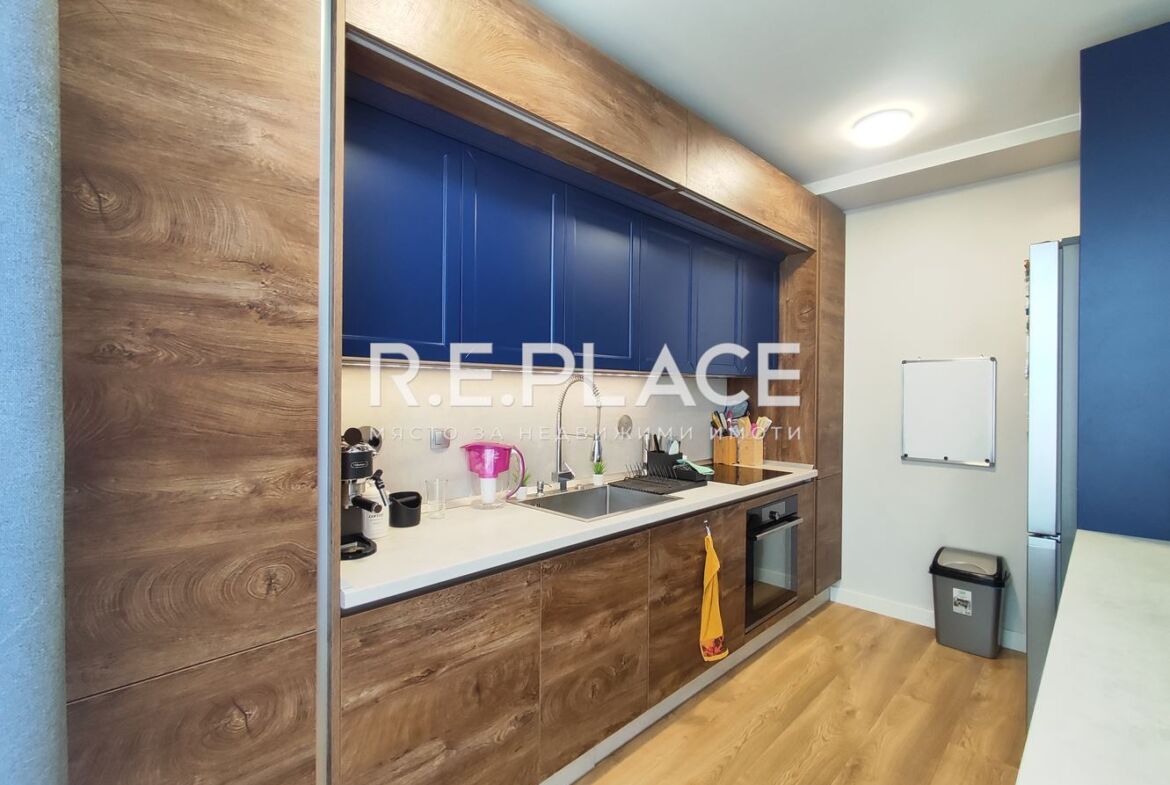 Продава тристаен апартамент с голяма тераса 55 кв. м гр. Варна, Възраждане 1