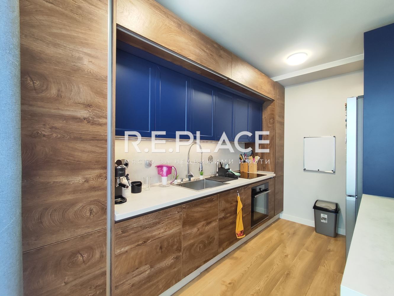 Продава тристаен апартамент с голяма тераса 55 кв. м гр. Варна, Възраждане 1