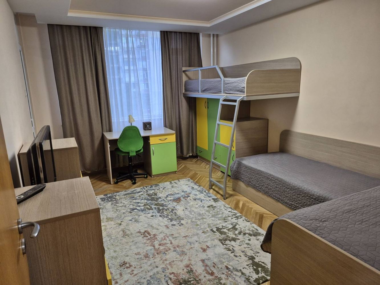 Продава тристаен апартамент гр. Варна, Трошево