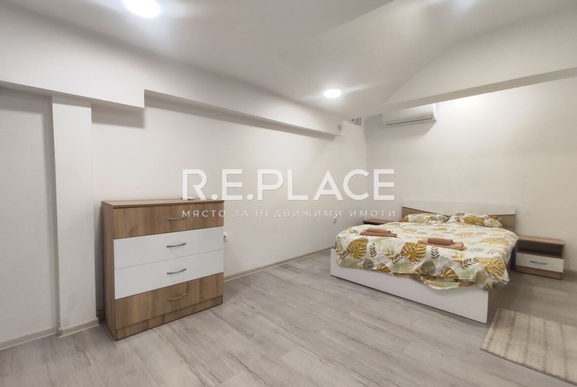 Продава двустаен апартамент в две паркоместа в гр. Варна, кв. Бриз