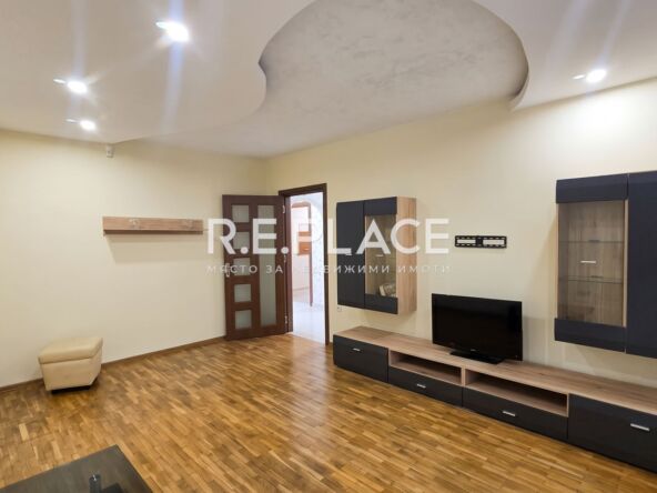 Просторен апартамент (без преход) под наем в район ЛК Тракия, гр. Варна